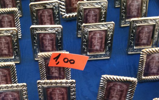 Souvenirs of the Shroud of Turin
